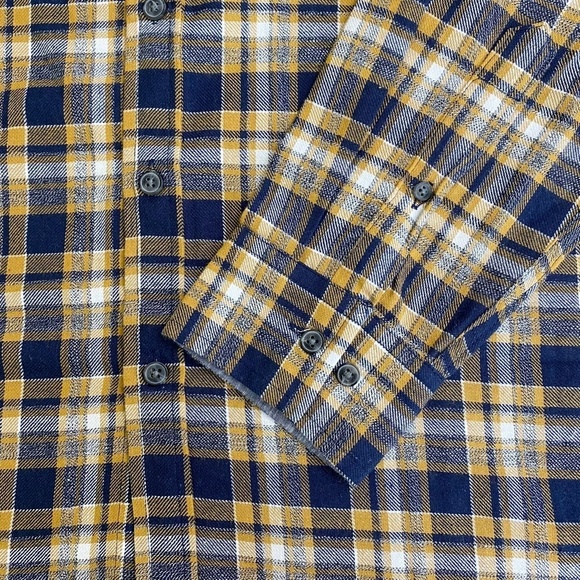 Thread & Cloth Mens Flannel Shirt NEW ‎ Mustard and Navy Blue - Picture 3 of 6